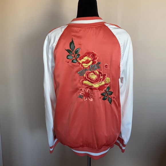 Jacket - Picture 2 of 4